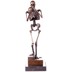 Csontváz koponyával - bronz szobor képe